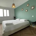 Cosy Avec Vue Imprenable Sur La Cite Apartment *