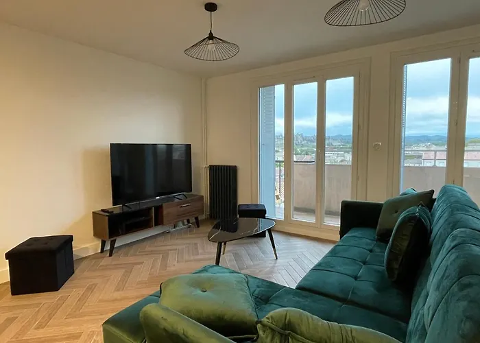 Cosy Avec Vue Imprenable Sur La Cite *