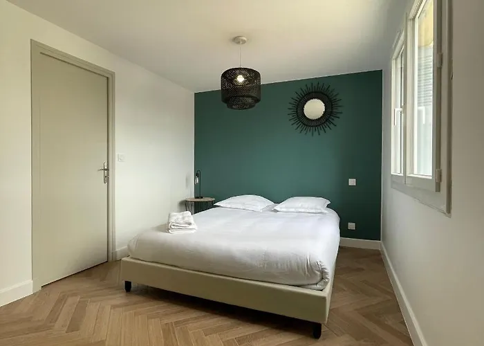 Cosy Avec Vue Imprenable Sur La Cite Appartement