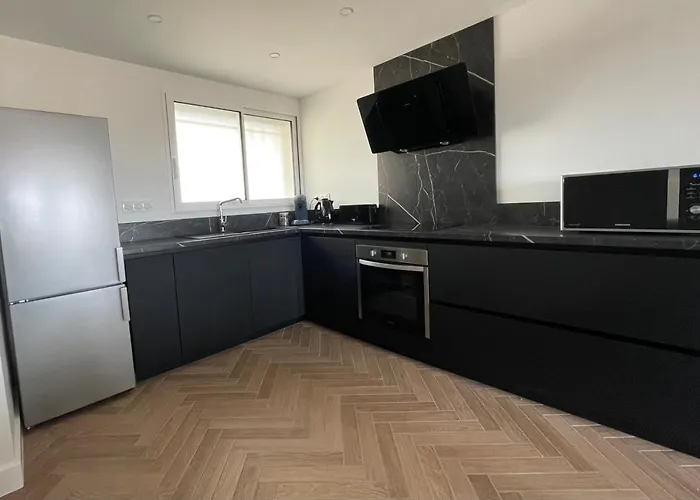 Cosy Avec Vue Imprenable Sur La Cite Apartment *