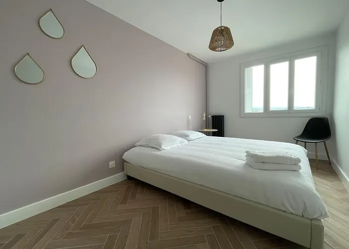 Cosy Avec Vue Imprenable Sur La Cite *